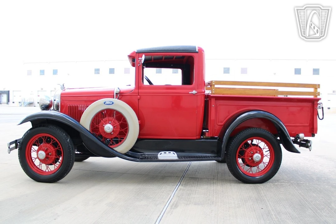 1931 Ford Model A Pickup & Model AA - Image 4 of 11