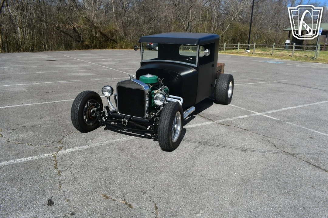 1931 Ford Model A Pickup & Model AA - Image 4 of 12