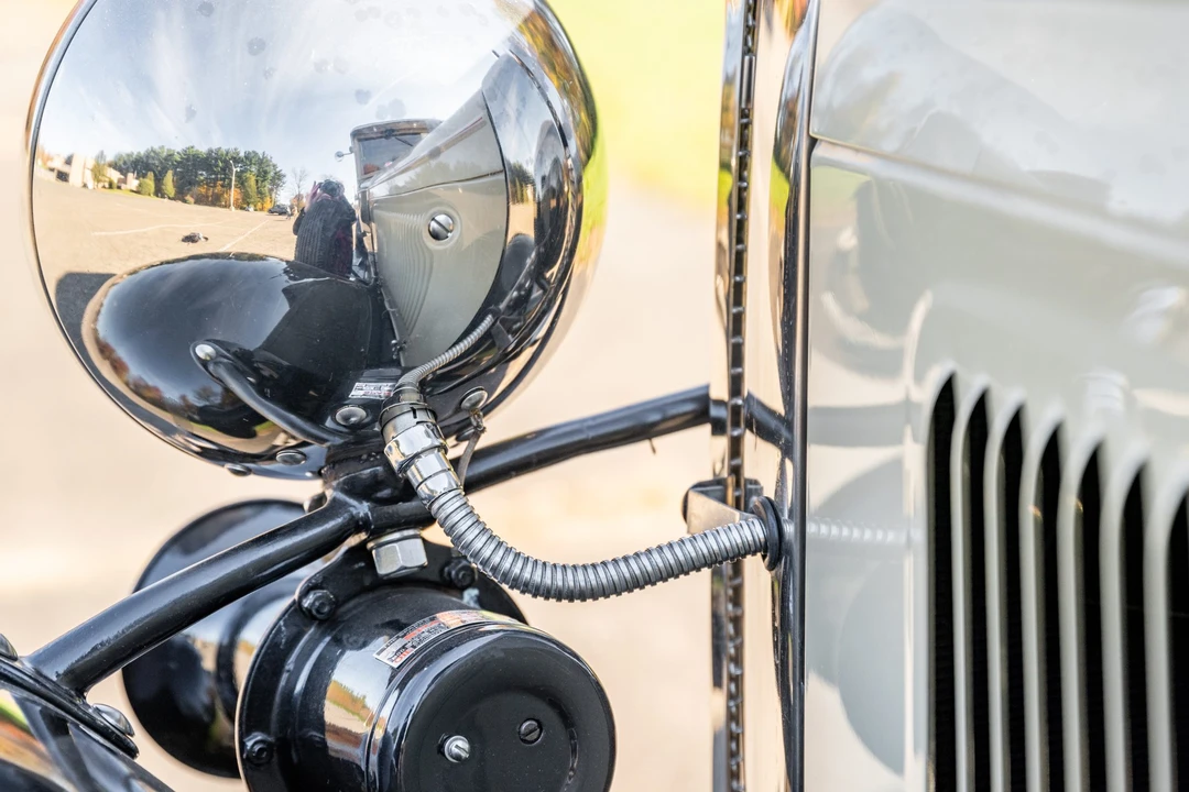 1931 Ford Model A Pickup & Model AA - Image 29 of 31