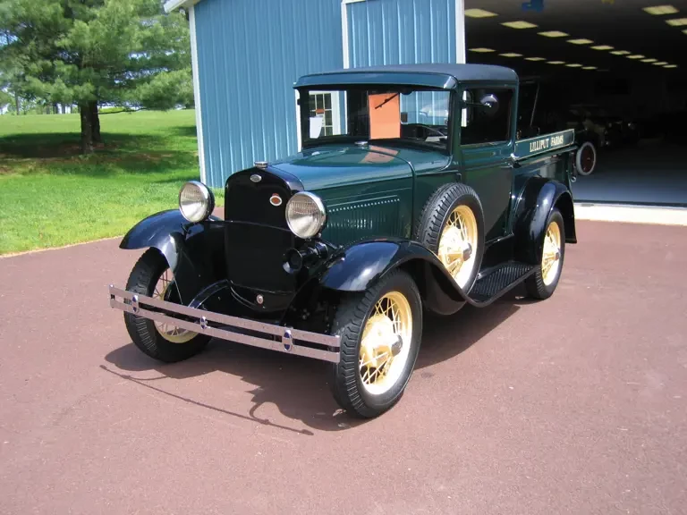 1931 Ford Model A Pickup & Model AA - Image 2 of 2