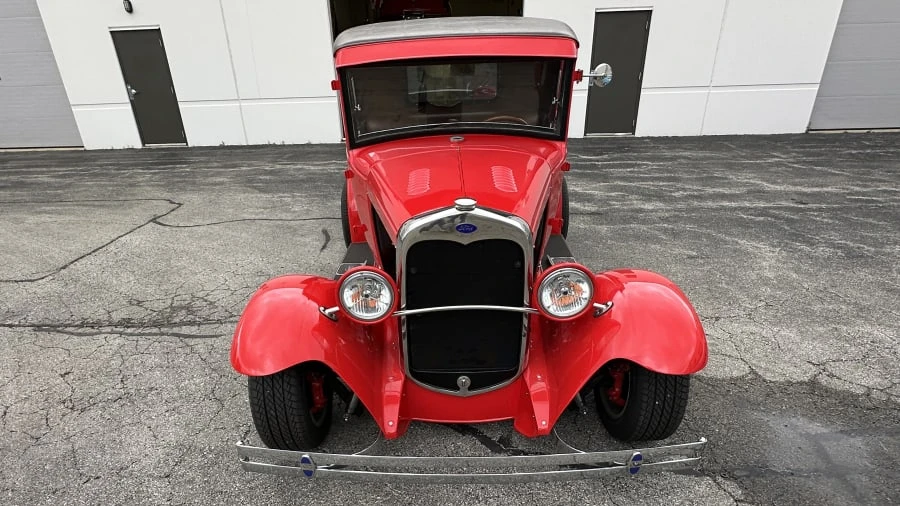 1931 Ford Model A Pickup & Model AA - Image 2 of 9