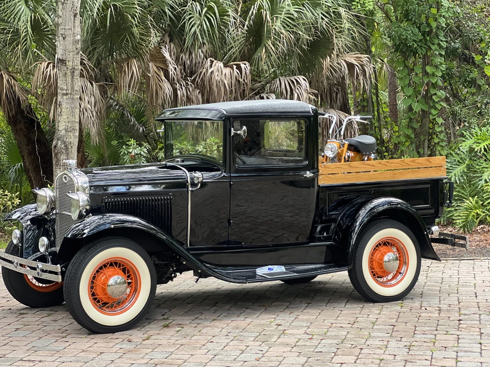 1931 Ford Model A Pickup & Model AA - Image 2 of 31