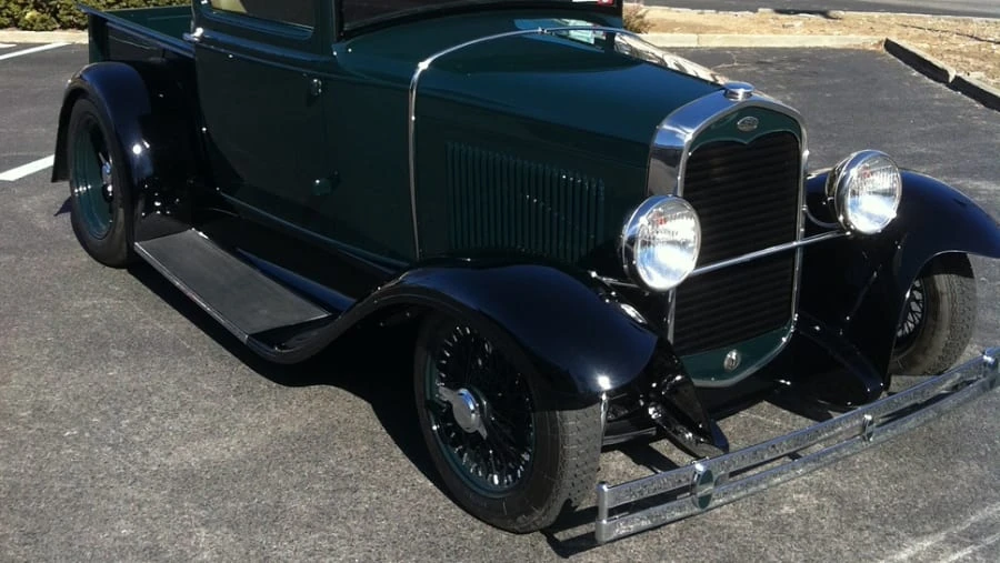 1931 Ford Model A Pickup & Model AA - Image 4 of 10