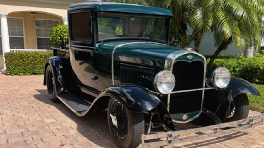 1931 Ford Model A Pickup & Model AA - Image 10 of 10