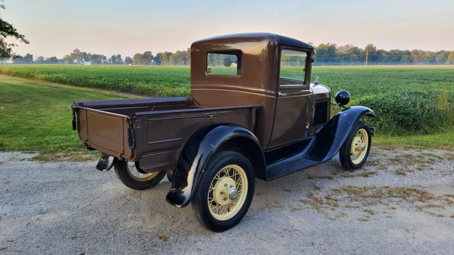 1931 Ford Model A Pickup & Model AA - Image 5 of 12