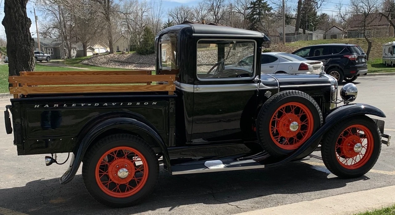 1931 Ford Model A Pickup & Model AA - Image 15 of 31