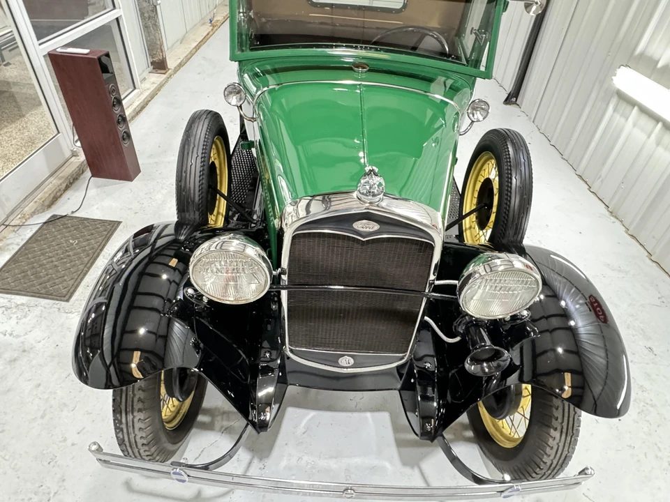 1931 Ford Model A Pickup & Model AA - Image 23 of 31