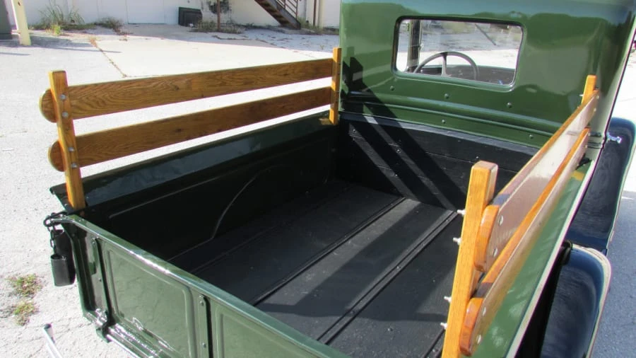 1931 Ford Model A Pickup & Model AA - Image 5 of 10