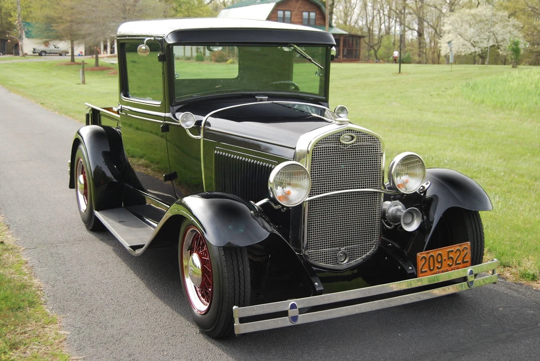 1931 Ford Model A Pickup & Model AA - Image 9 of 31