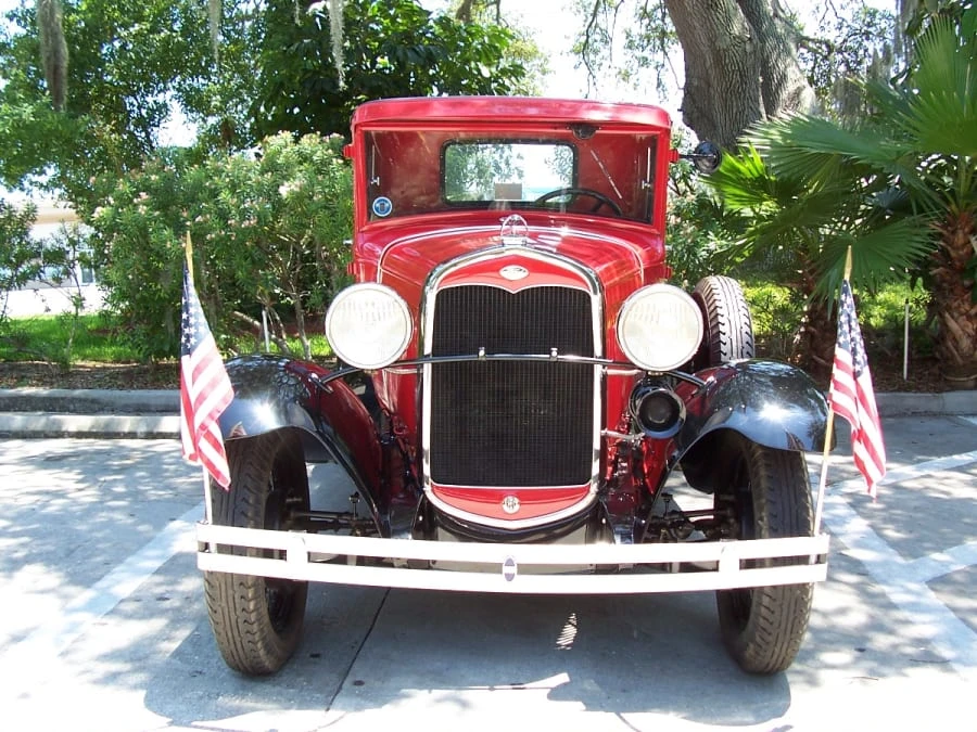 1931 Ford Model A Pickup & Model AA - Image 2 of 7