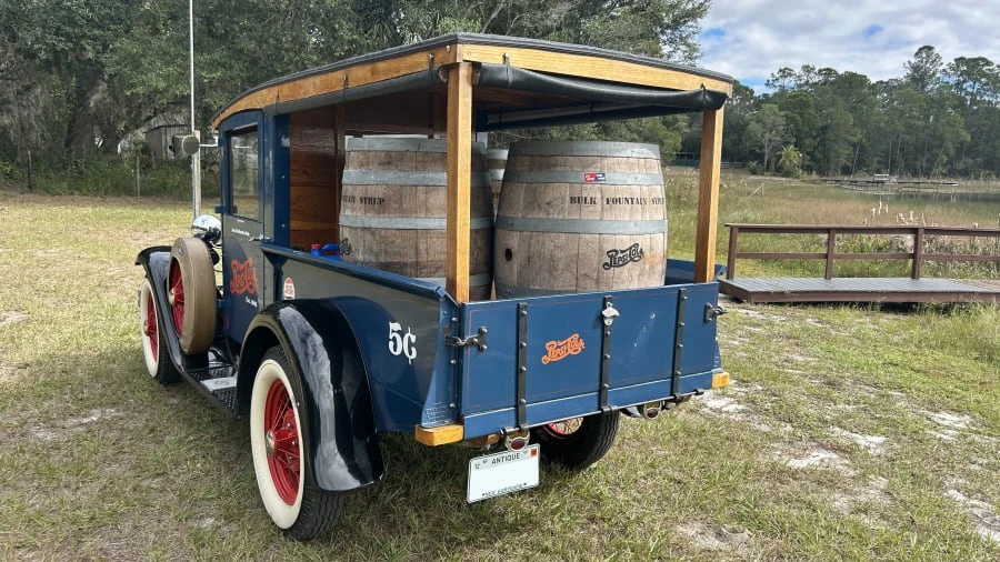 1931 Ford Model A Pickup & Model AA - Image 5 of 12