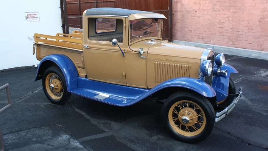 1931 Ford Model A Pickup & Model AA - Image 25 of 31