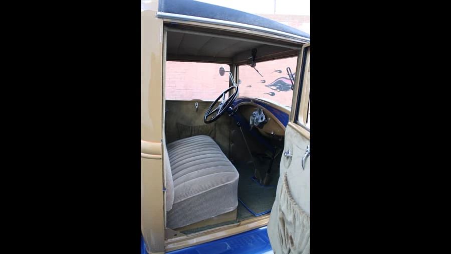 1931 Ford Model A Pickup & Model AA - Image 5 of 31