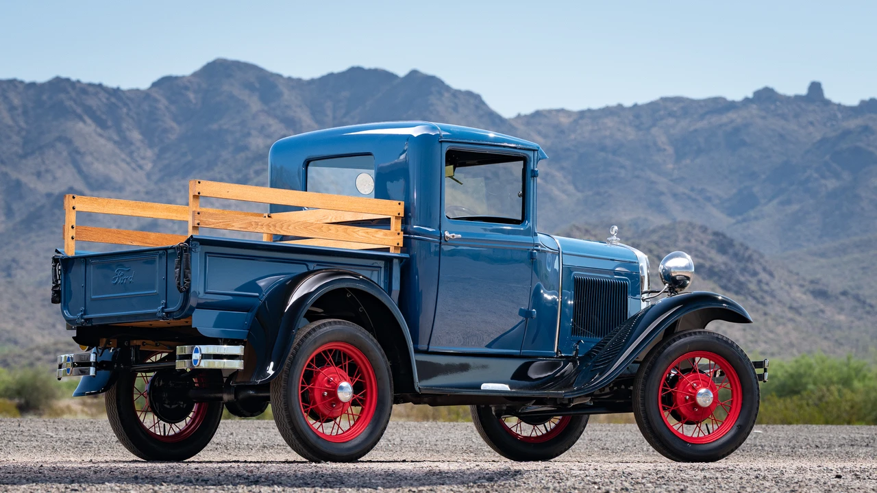 1931 Ford Model A Pickup & Model AA - Image 17 of 31