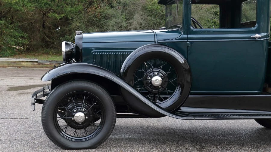 1931 Ford Model A Pickup & Model AA - Image 9 of 20