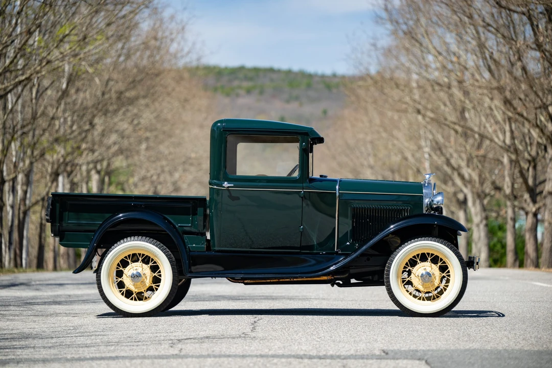 1931 Ford Model A Pickup & Model AA - Image 10 of 31