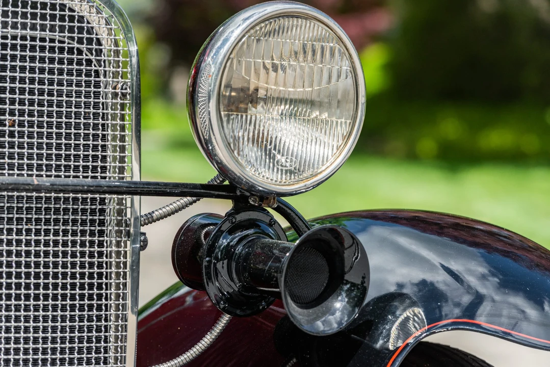 1931 Ford Model A Pickup & Model AA - Image 18 of 31