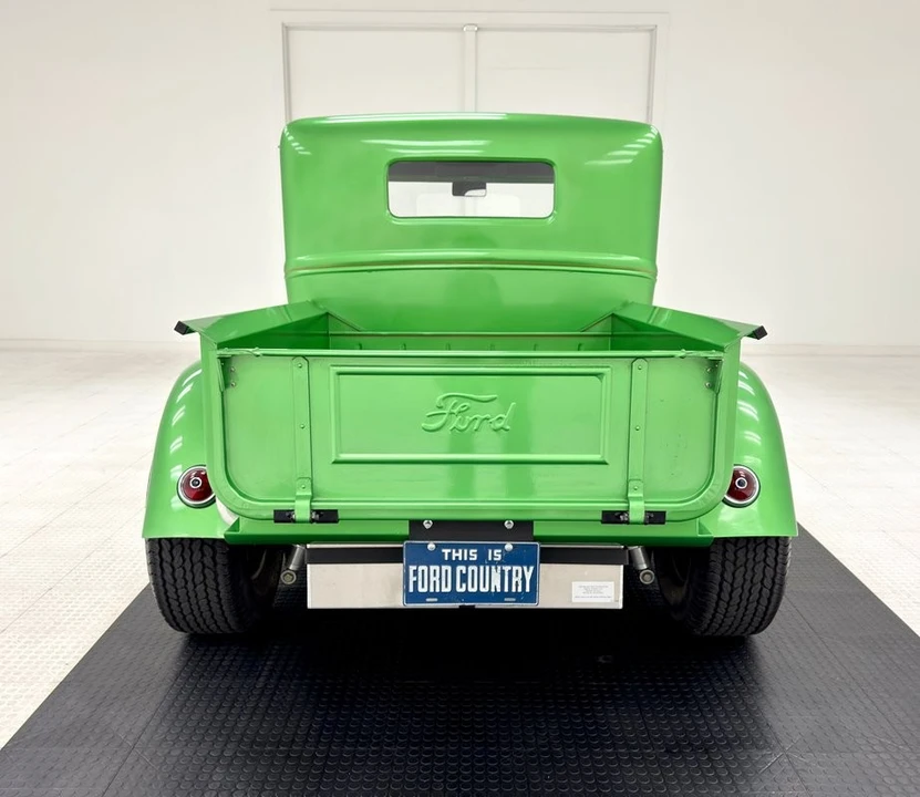 1931 Ford Model A Pickup & Model AA - Image 4 of 12