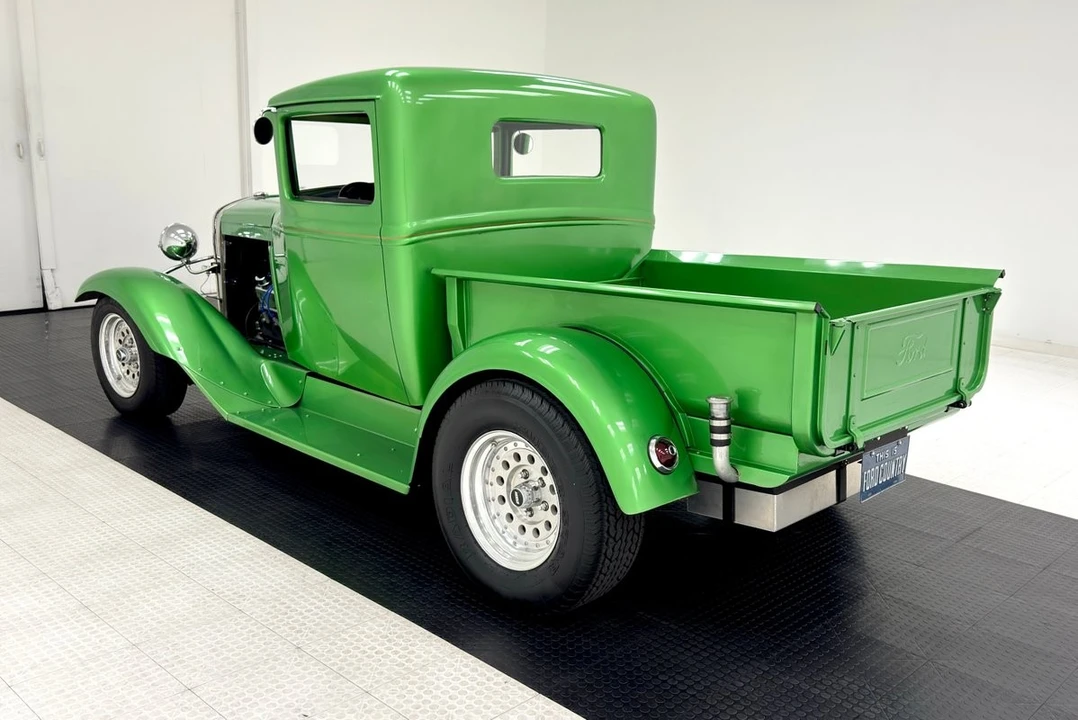 1931 Ford Model A Pickup & Model AA - Image 3 of 12