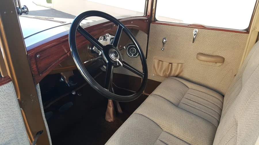 1931 Ford Model A Pickup & Model AA - Image 2 of 5