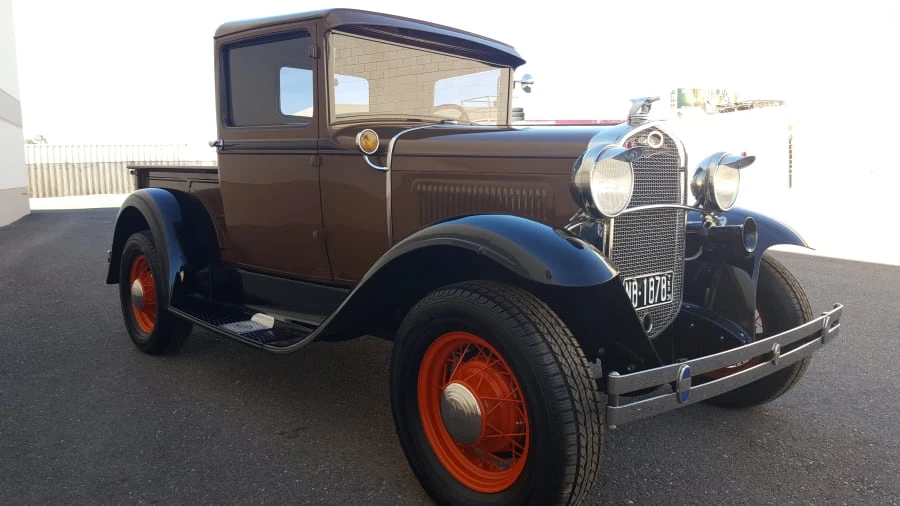 1931 Ford Model A Pickup & Model AA - Image 5 of 5