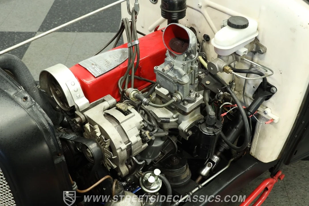 1931 Ford Model A Pickup & Model AA - Image 4 of 31