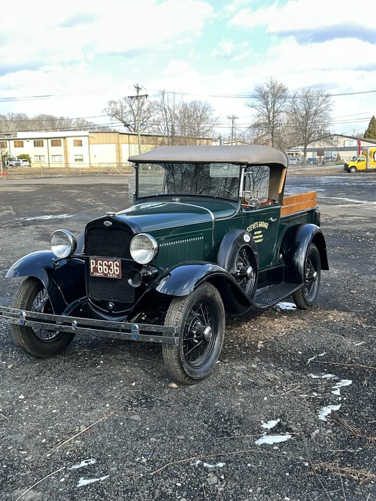 1931 Ford Model A Pickup & Model AA - Image 2 of 31
