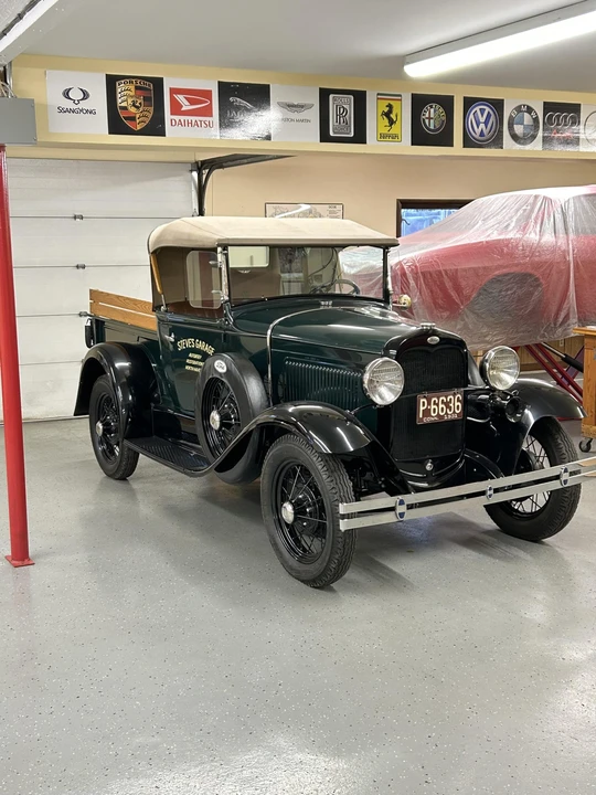 1931 Ford Model A Pickup & Model AA - Image 9 of 31