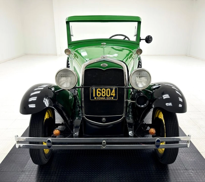 1931 Ford Model A Pickup & Model AA - Image 8 of 12