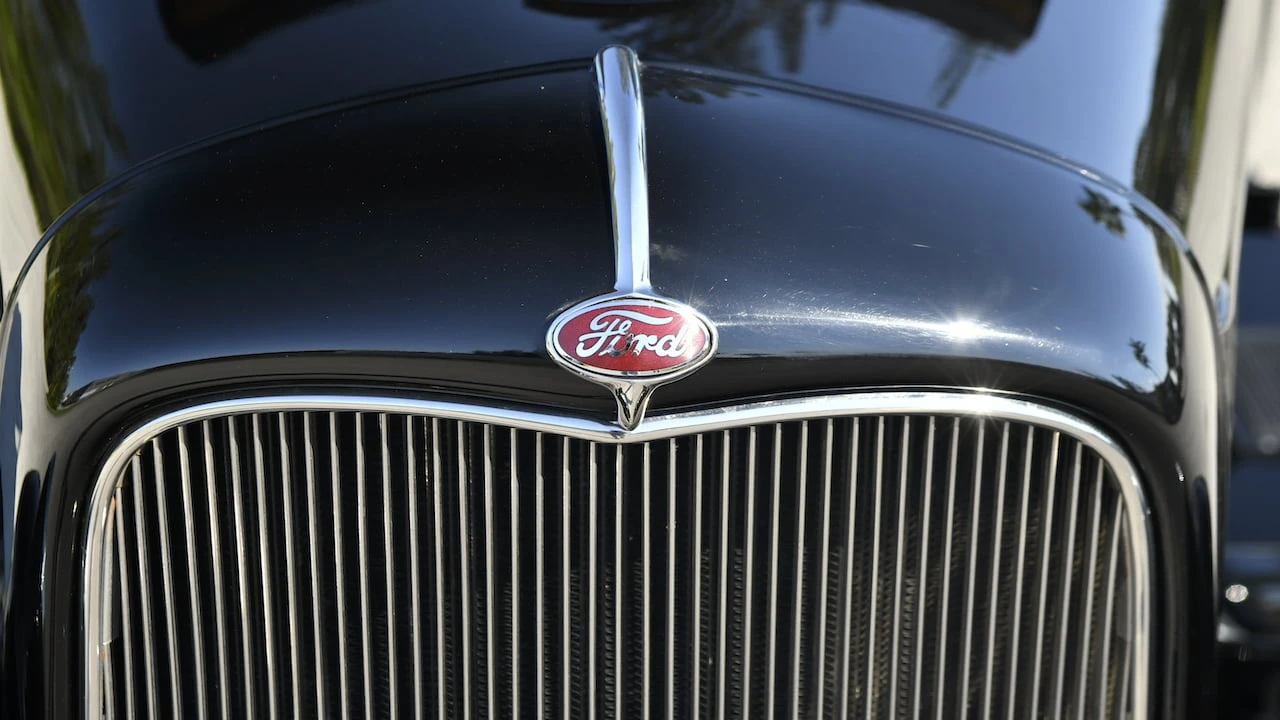 1931 Ford Model A Pickup & Model AA - Image 25 of 31