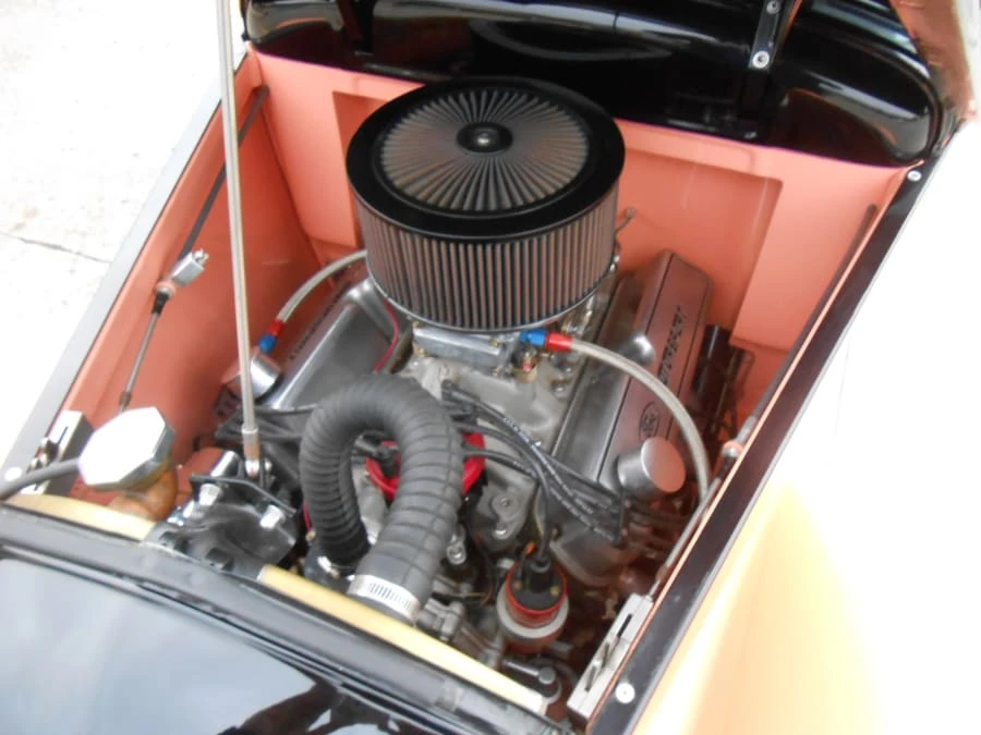 1931 Ford Model A Pickup & Model AA - Image 6 of 12