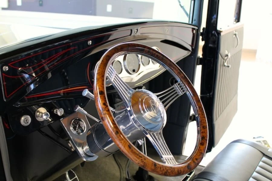 1931 Ford Model A Pickup & Model AA - Image 4 of 12