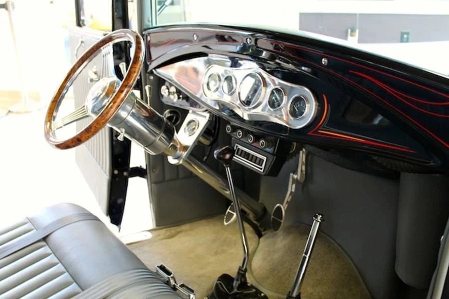 1931 Ford Model A Pickup & Model AA - Image 5 of 12