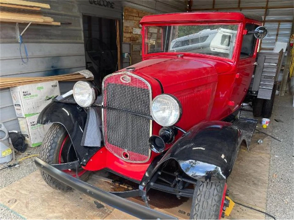 1931 Ford Model A Pickup & Model AA - Image 4 of 16