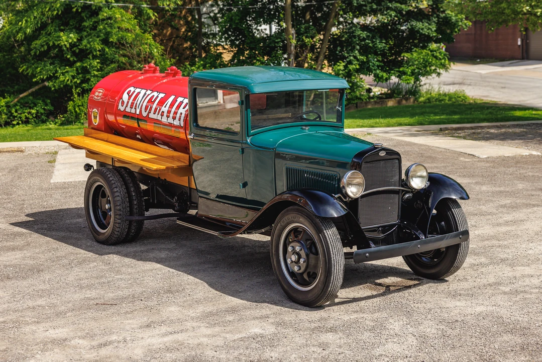 1931 Ford Model A Pickup & Model AA - Image 9 of 31