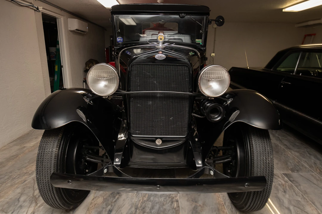 1931 Ford Model A Pickup & Model AA - Image 2 of 31