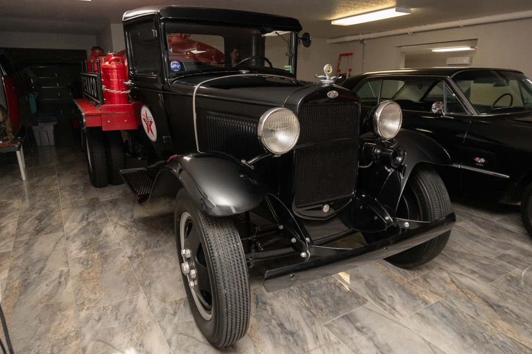 1931 Ford Model A Pickup & Model AA - Image 7 of 31