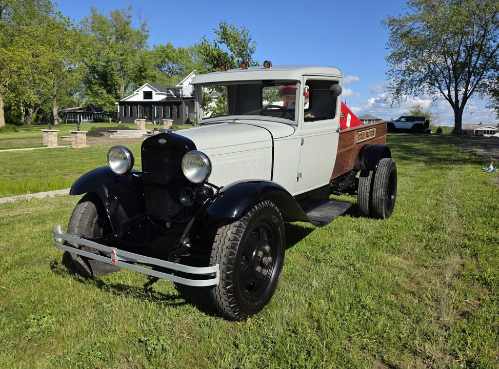 1931 Ford Model A Pickup & Model AA - Image 4 of 31