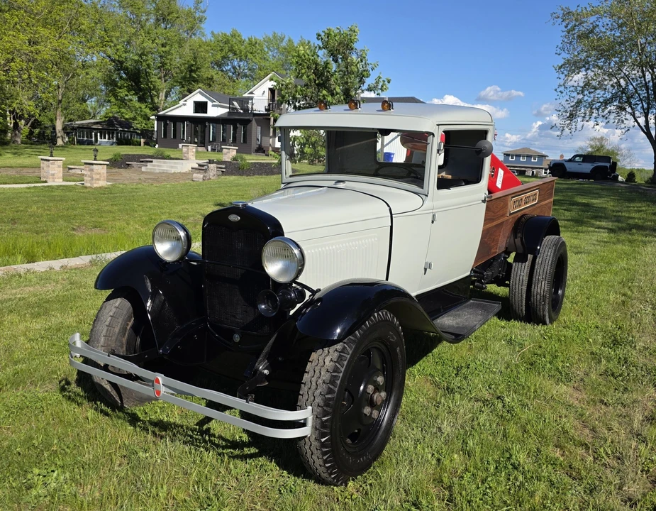 1931 Ford Model A Pickup & Model AA - Image 5 of 31