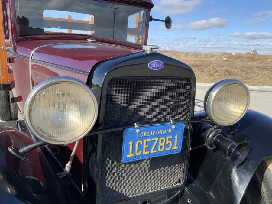 1931 Ford Model A Pickup & Model AA - Image 4 of 10