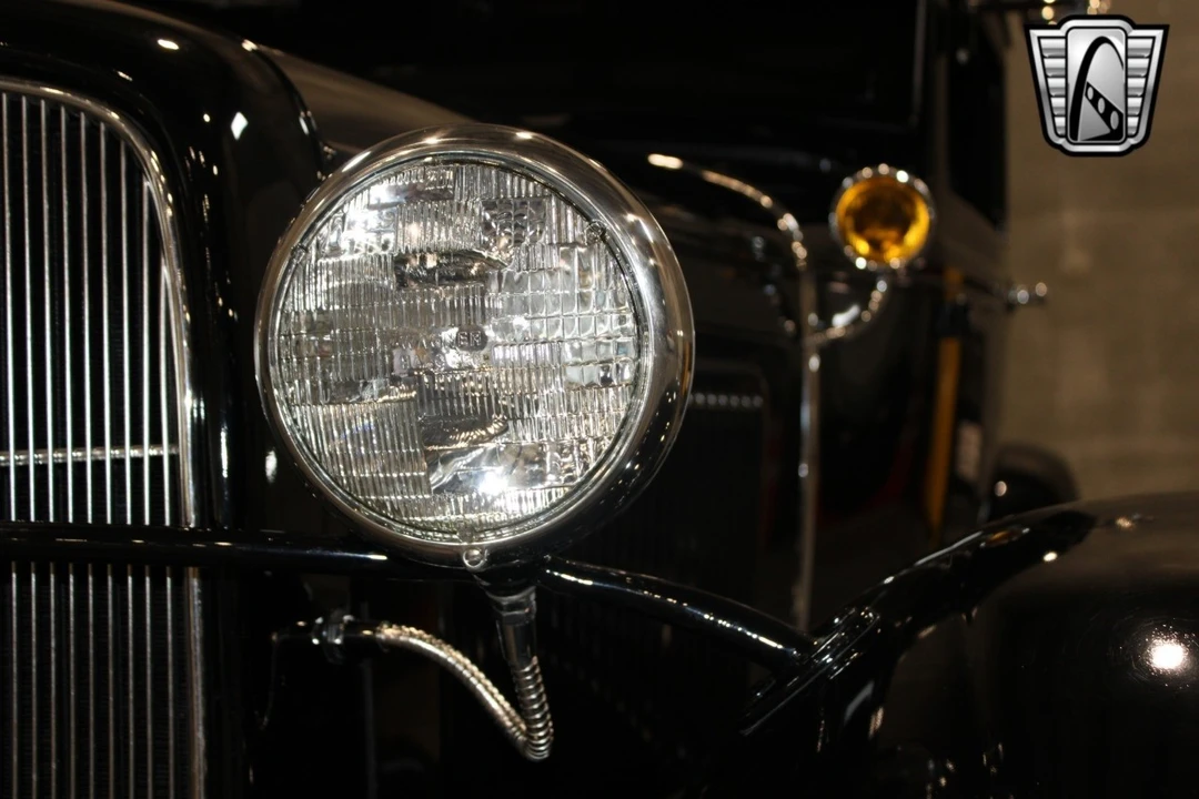 1931 Ford Model A Pickup & Model AA - Image 11 of 12