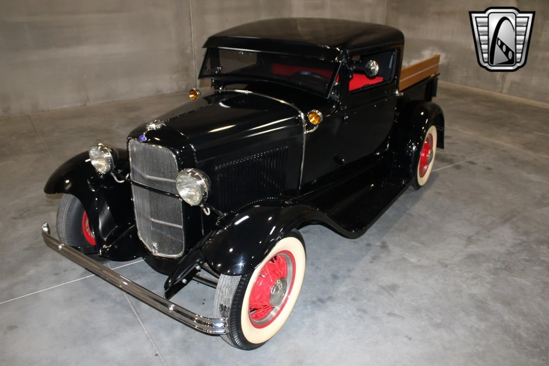 1931 Ford Model A Pickup & Model AA - Image 3 of 12