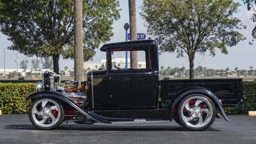 1931 Ford Model A Pickup & Model AA - Image 2 of 12