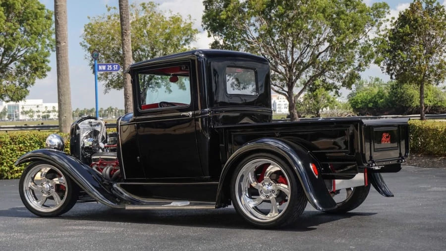 1931 Ford Model A Pickup & Model AA - Image 3 of 12