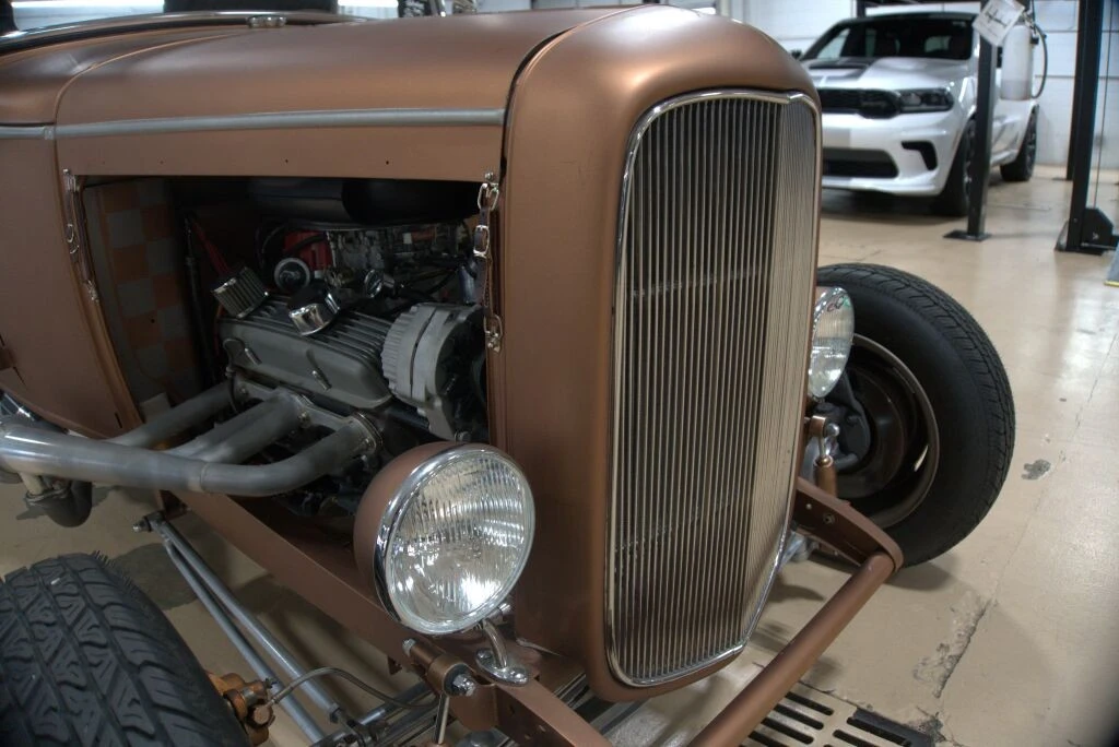 1931 Ford Model A Pickup & Model AA - Image 9 of 12