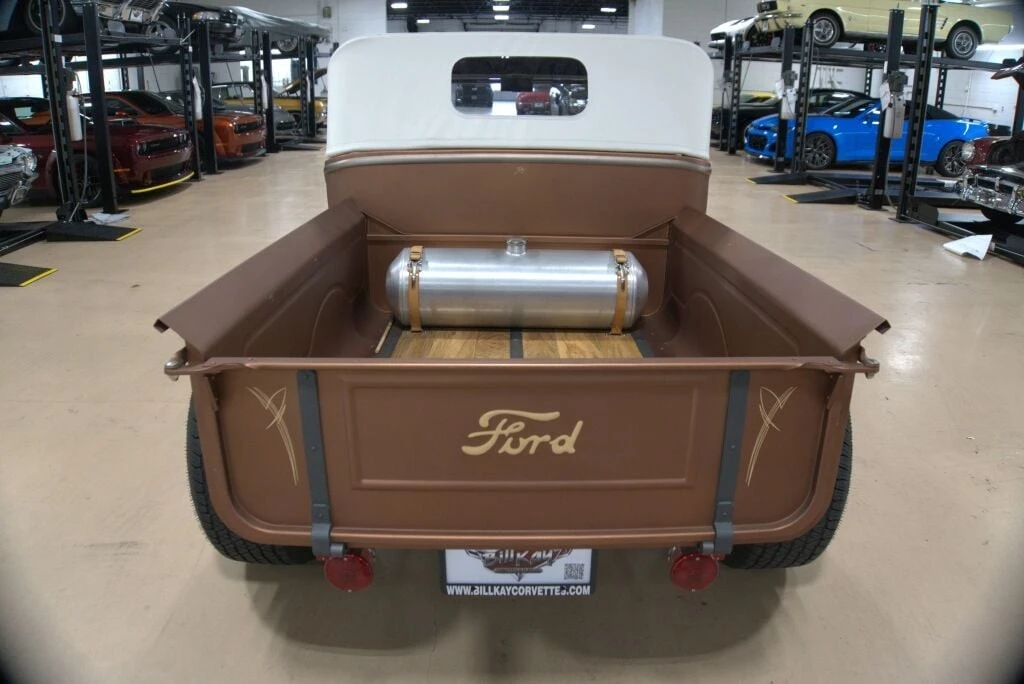 1931 Ford Model A Pickup & Model AA - Image 5 of 21