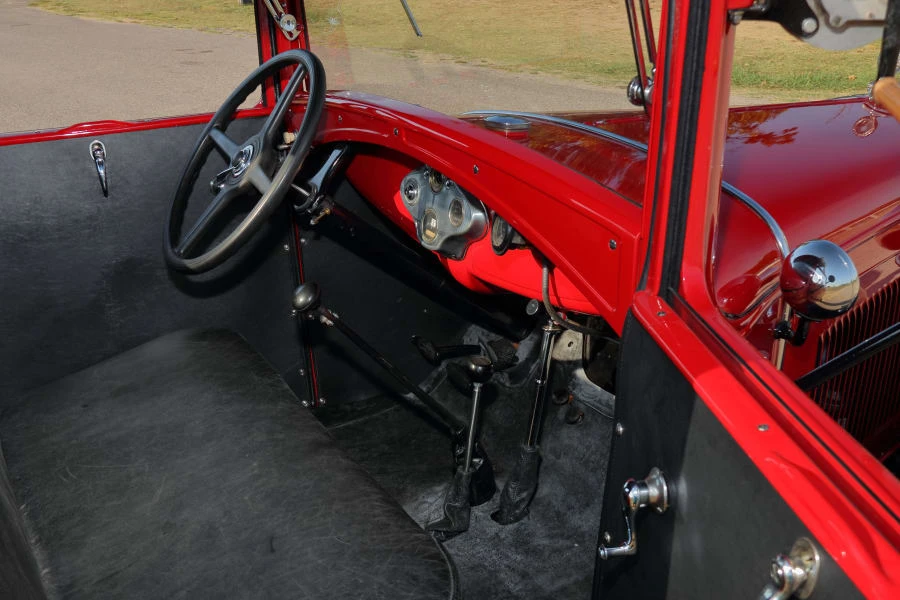 1931 Ford Model A Pickup & Model AA - Image 26 of 31