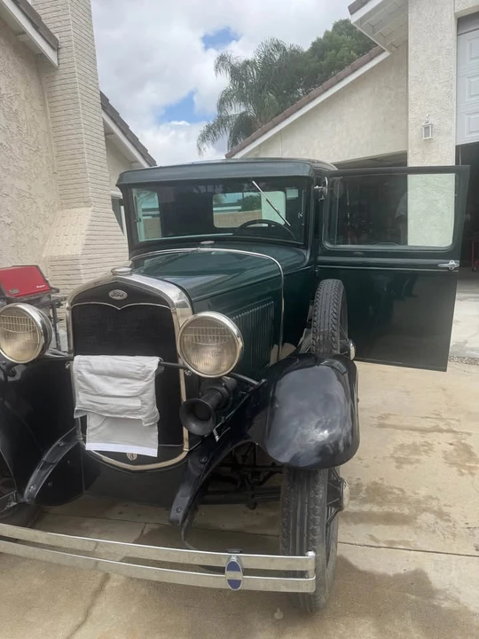 1931 Ford Model A Pickup & Model AA - Image 9 of 11
