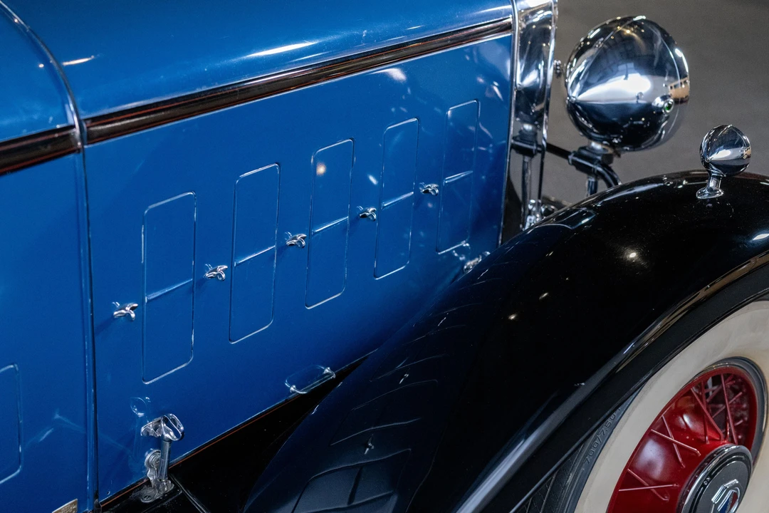 1931 LaSalle - Image 18 of 23