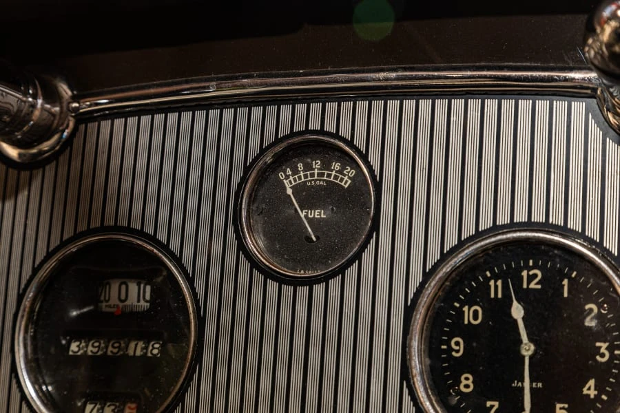 1931 LaSalle - Image 31 of 31